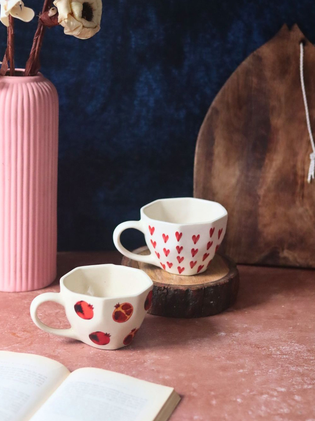 

WEAVING HOMES Red & White 2 Pieces Printed Ceramic Dishwasher Safe Glossy Cups 220ml