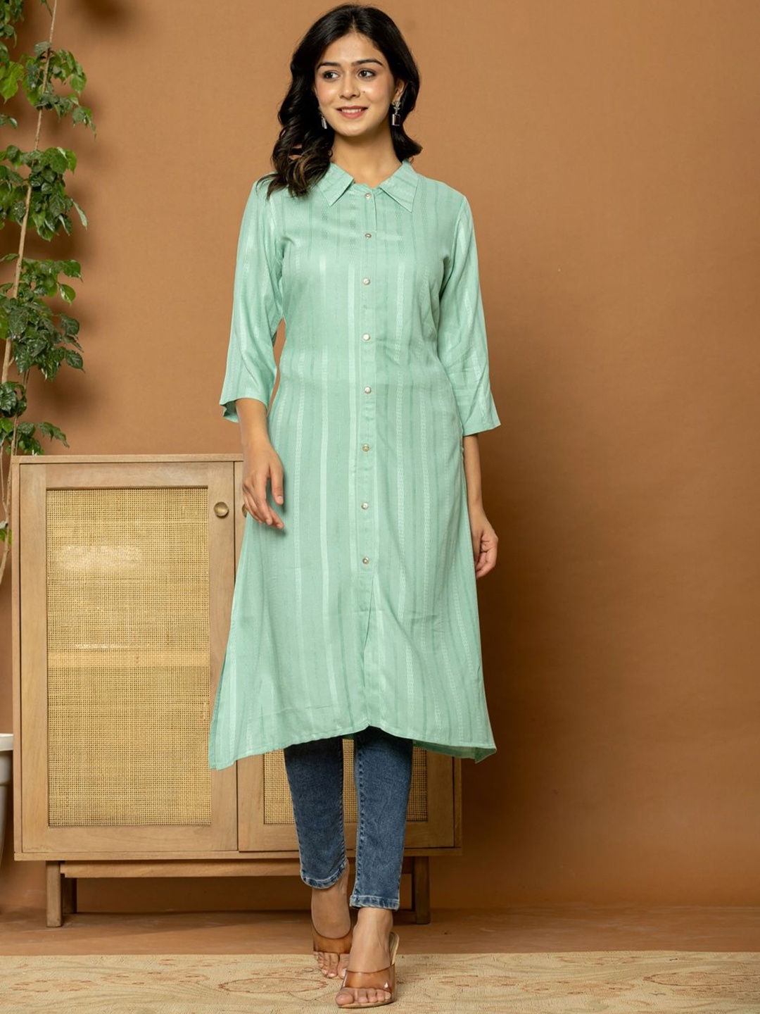 

FLAMBOYANT Women Kurta, Sea green