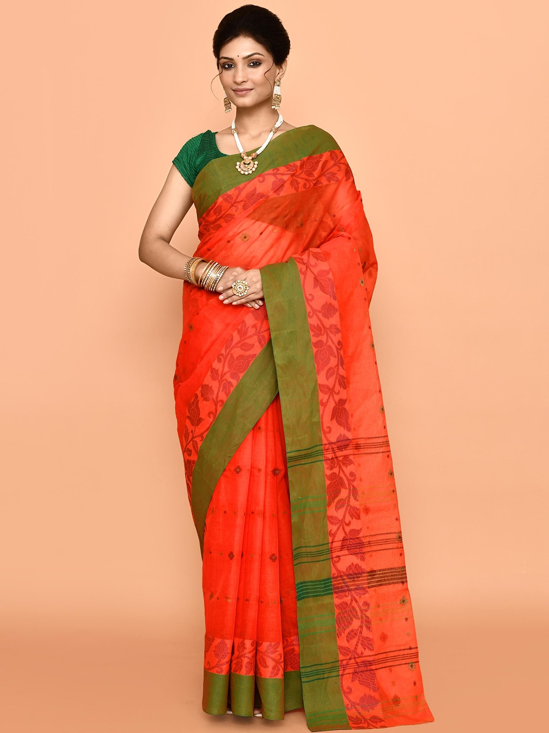 

PUKU Women Ethnic Motifs Pure Cotton Taant Saree, Orange