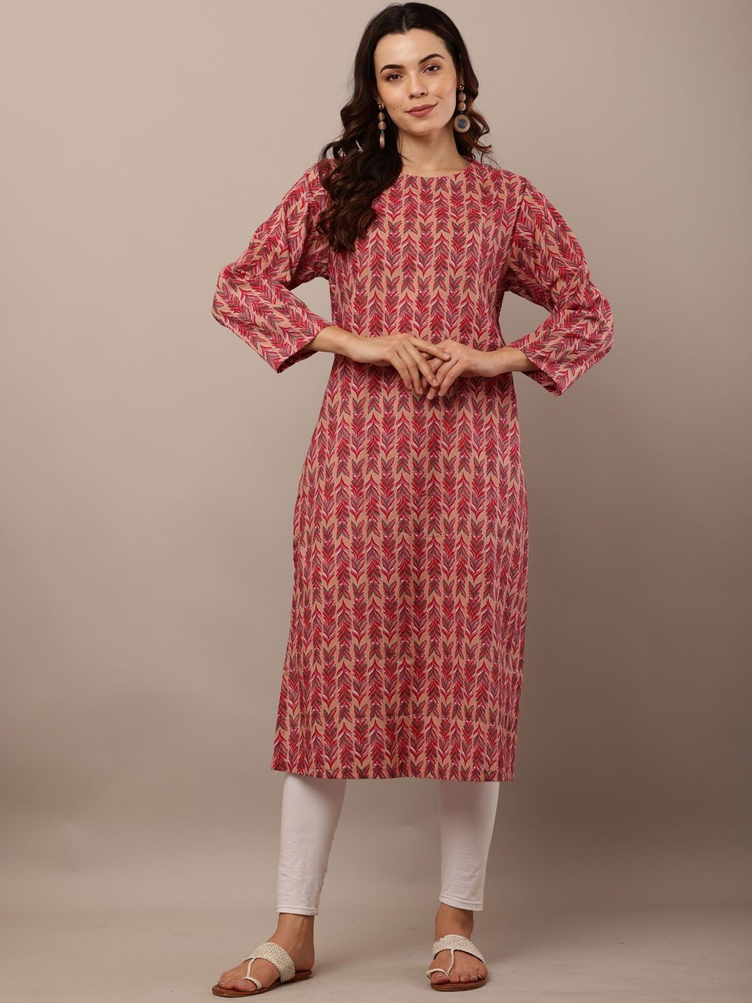 

ROZANAJAIPUR Women Floral Printed Kurta, Pink