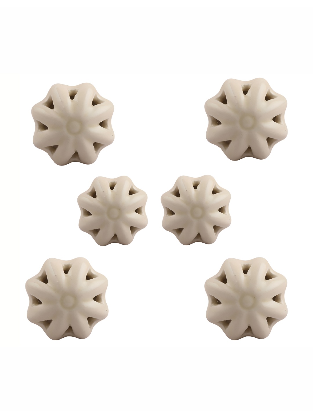 

Indianshelf Cream Coloured 6 Pieces Ceramic Knobs