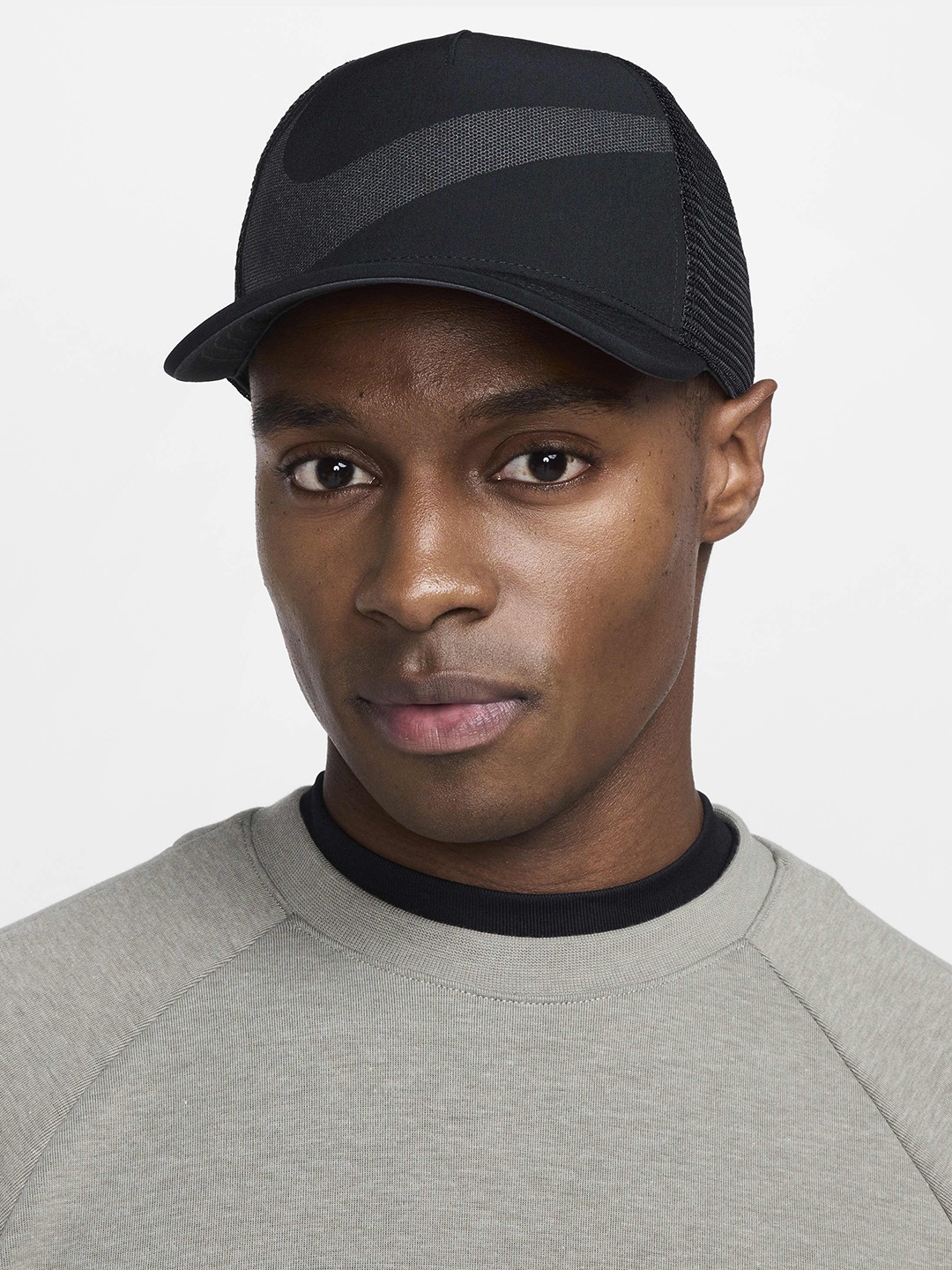 

Nike Rise Dri-FIT ADV Trucker Cap, Black