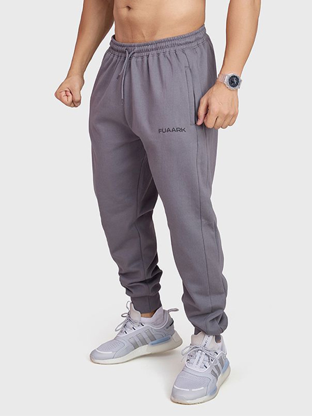 

FUAARK Men Oversized Mid-Rise Joggers, Grey