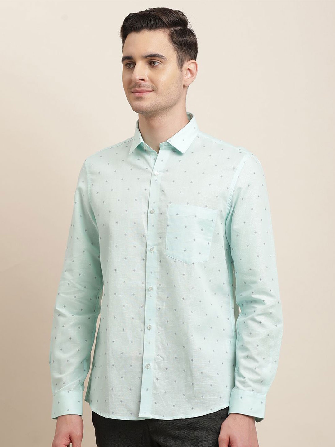 

Turtle Men Standard Slim Fit Opaque Printed Formal Shirt, Green