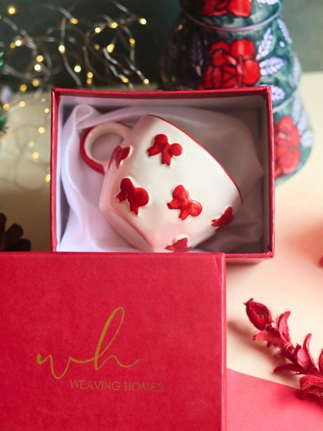 

WEAVING HOMES Red & White Floral Printed Ceramic Glossy Cup 220ml
