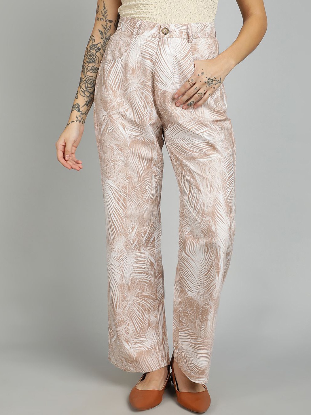 

Kotty Women Floral Printed Straight Fit High-Rise Cotton Regular Trousers, White