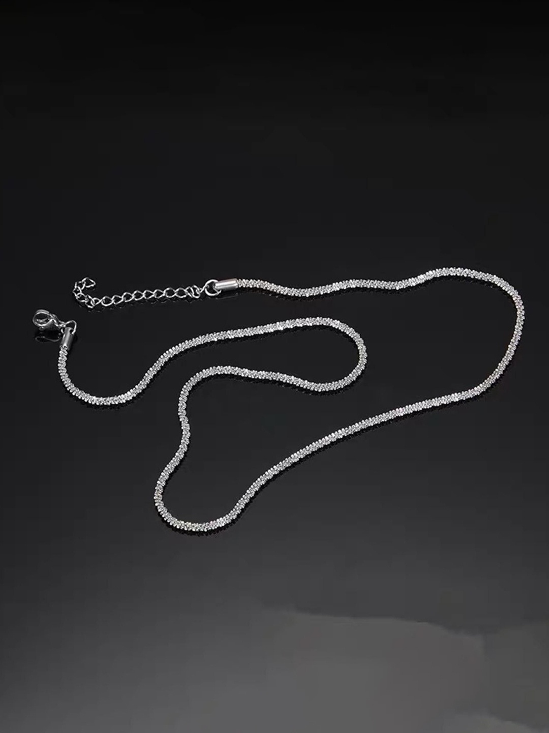 

MYKI Silver-Plated Hot Stainless Steel Minimal Chain