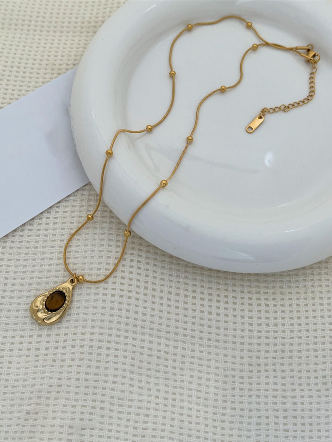 

MYKI Gold-Plated Good Stainless Steel Oval Stone Studded Pendant With Chain