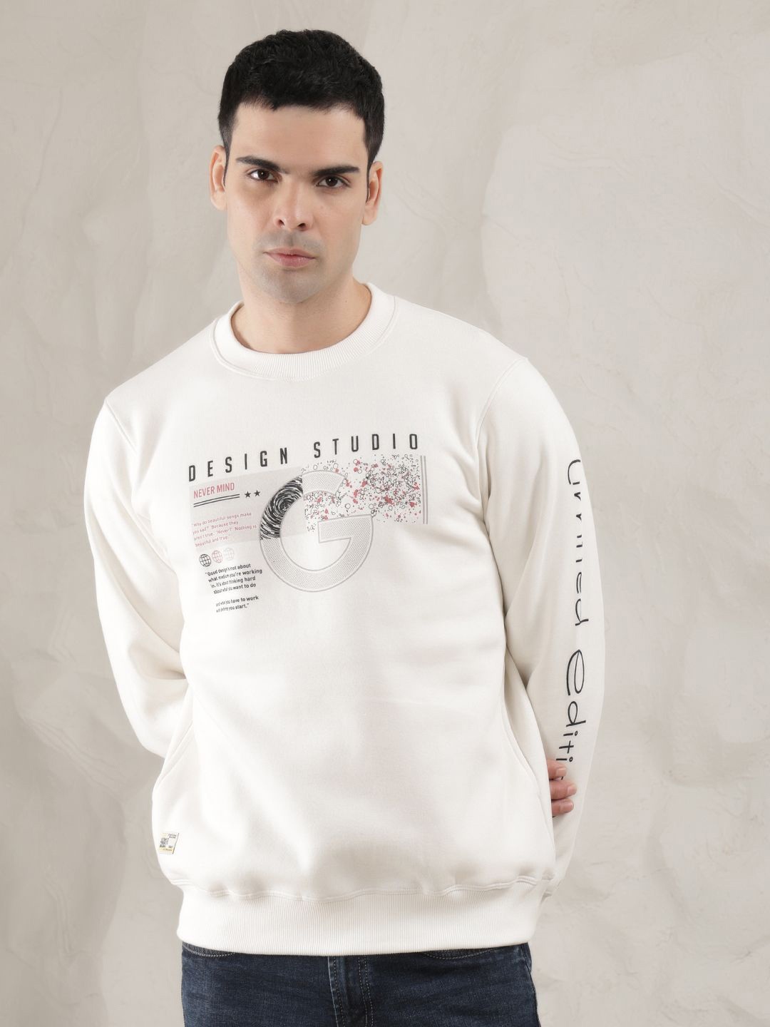 

COBB Men Printed Sweatshirt, Cream