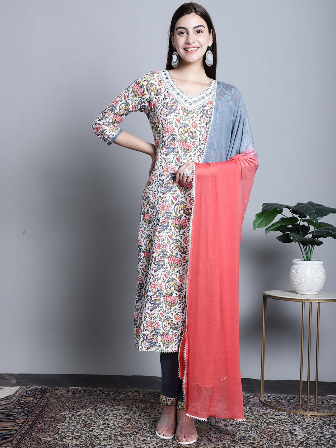 

Roly Poly Women Floral Printed Regular Pure Cotton Kurti with Trousers & With Dupatta, White