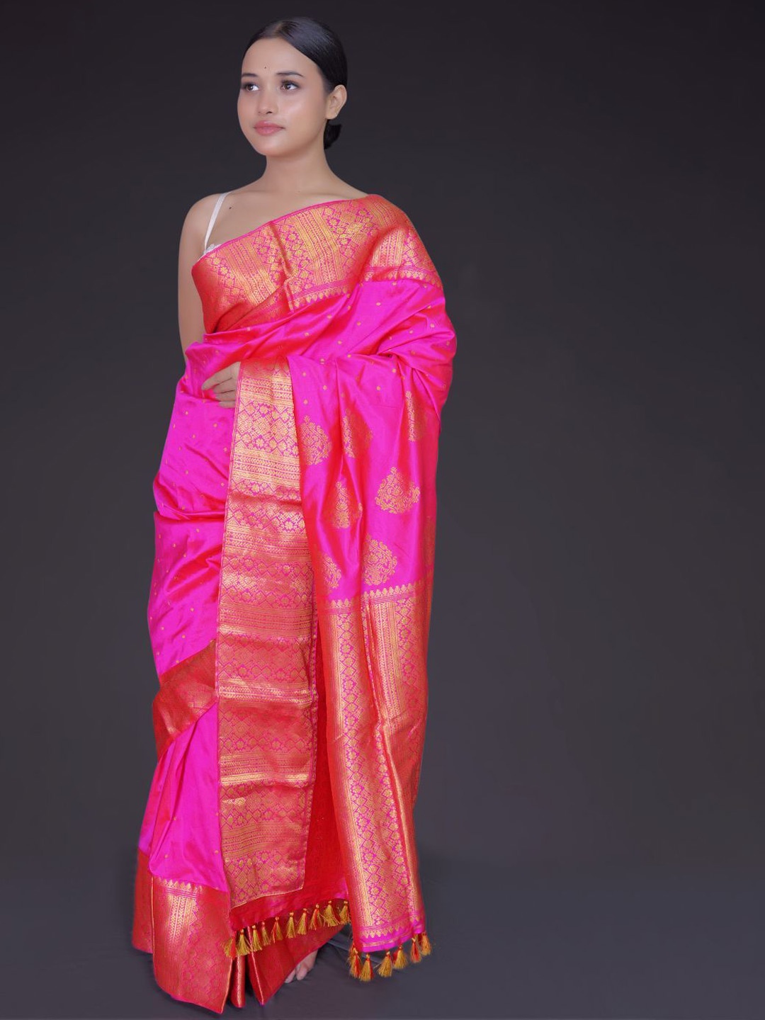 

Mayuri Silk Woven Design Zari Pure Silk Saree, Pink