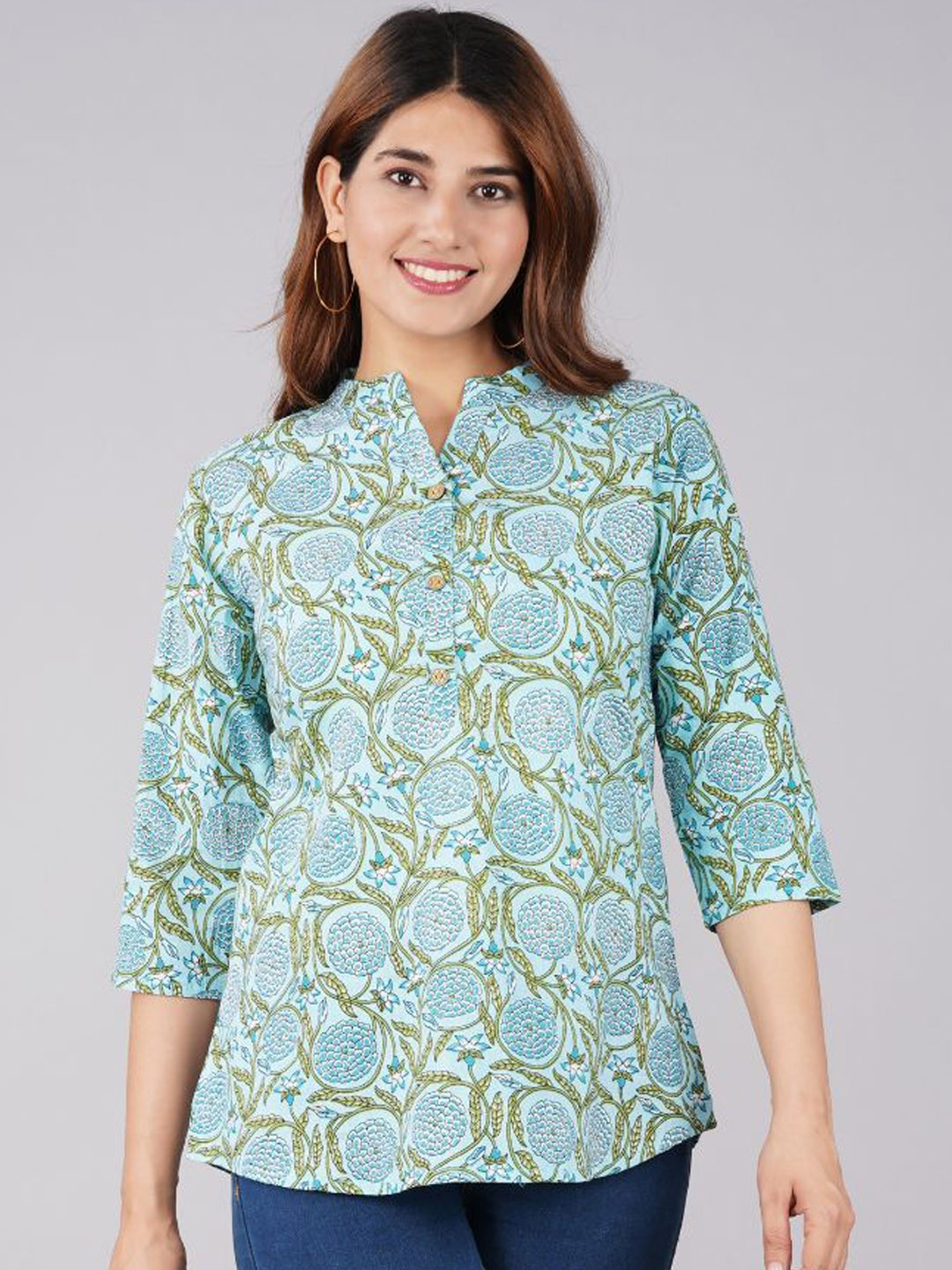 

Bahe Kurtiz Women Floral Printed Kurta, Green