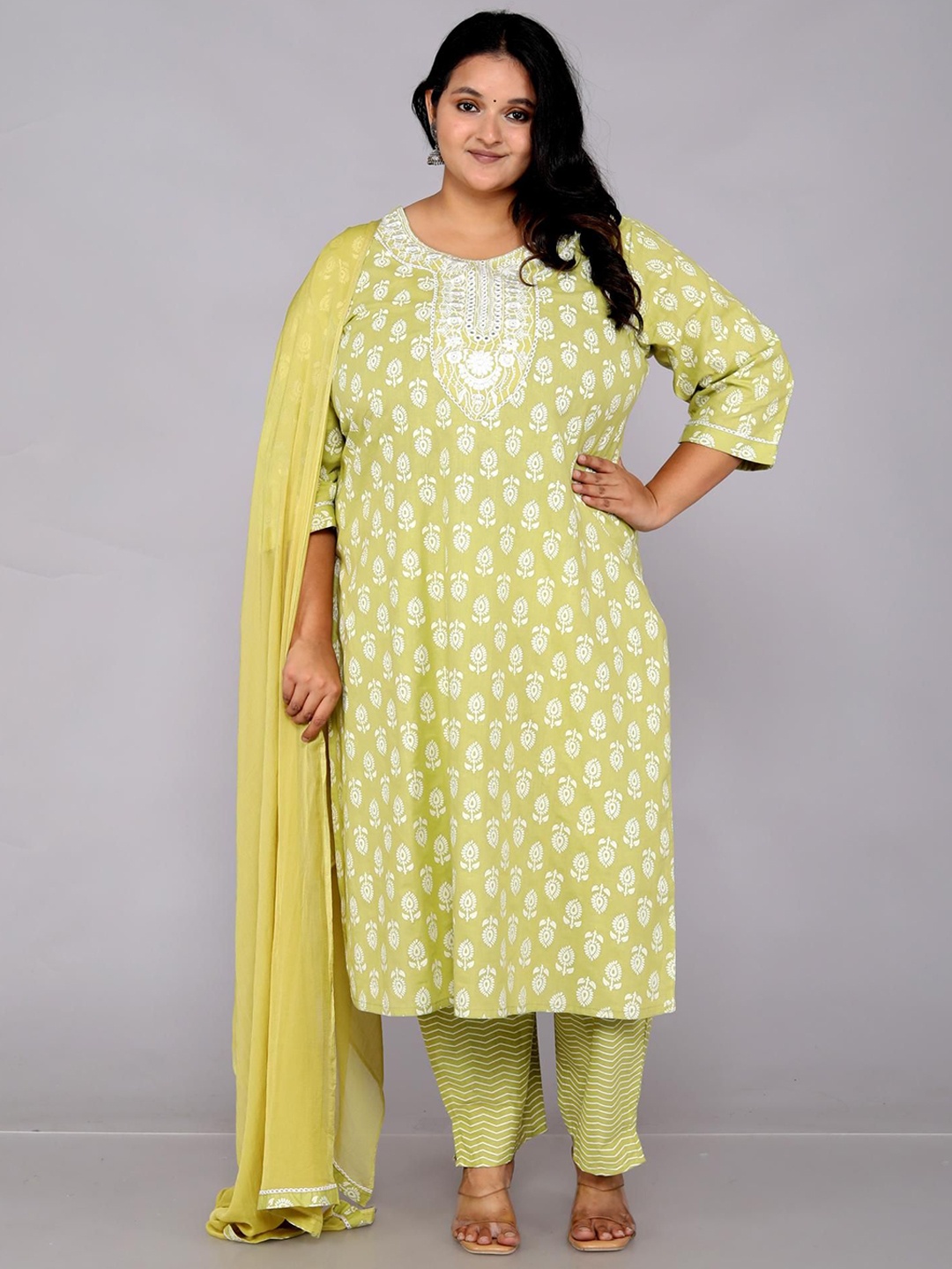 

KALINI Women Plus Size Printed Regular Pure Cotton Kurta With Trousers & With Dupatta, Green