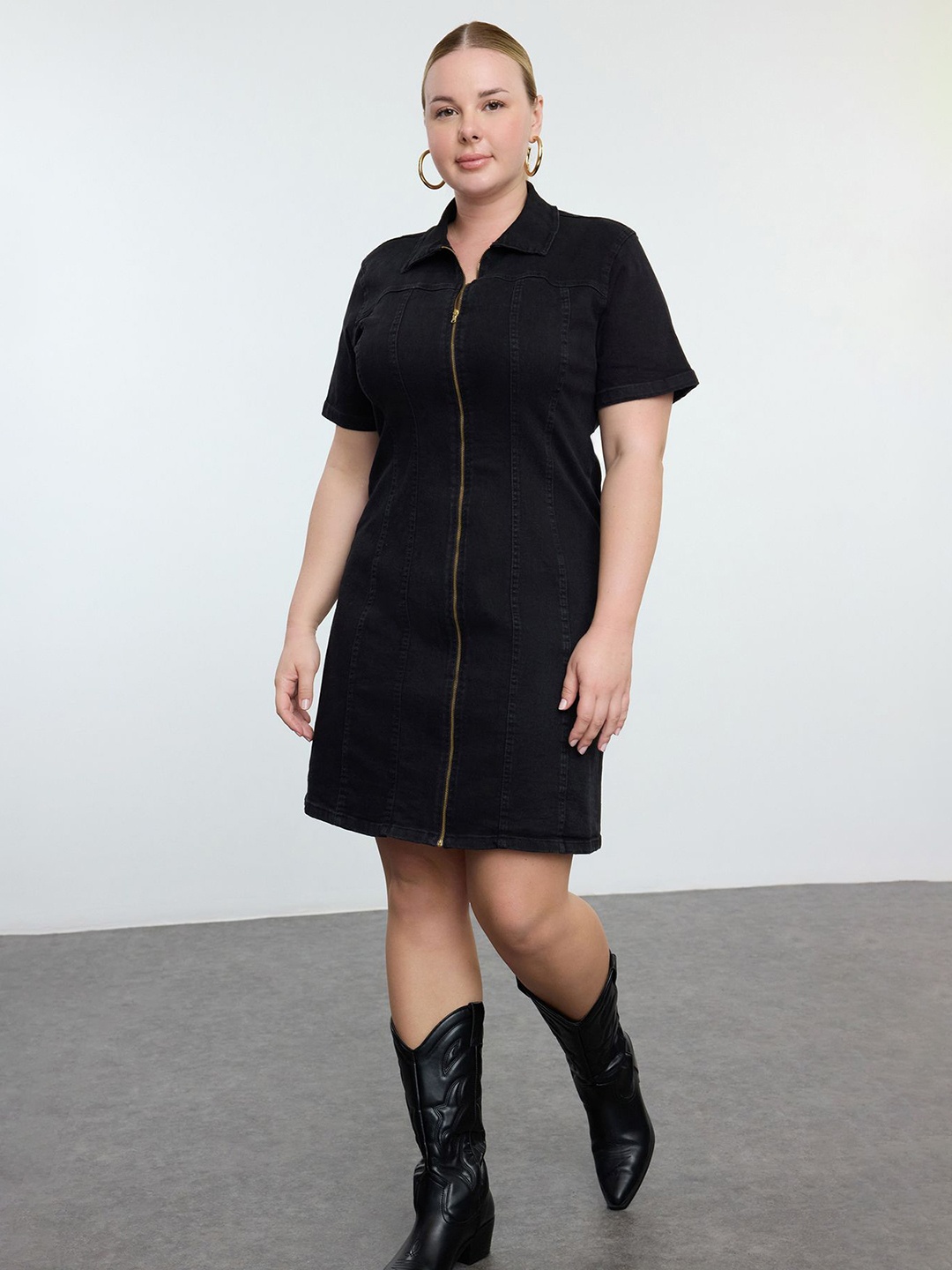 

Trendyol Shirt Dress, Na