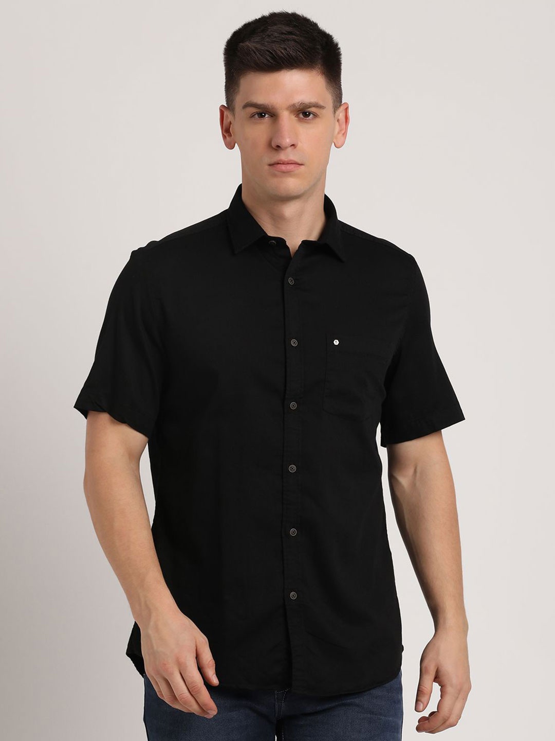 

Turtle Men Relaxed Slim Fit Opaque Casual Shirt, Black