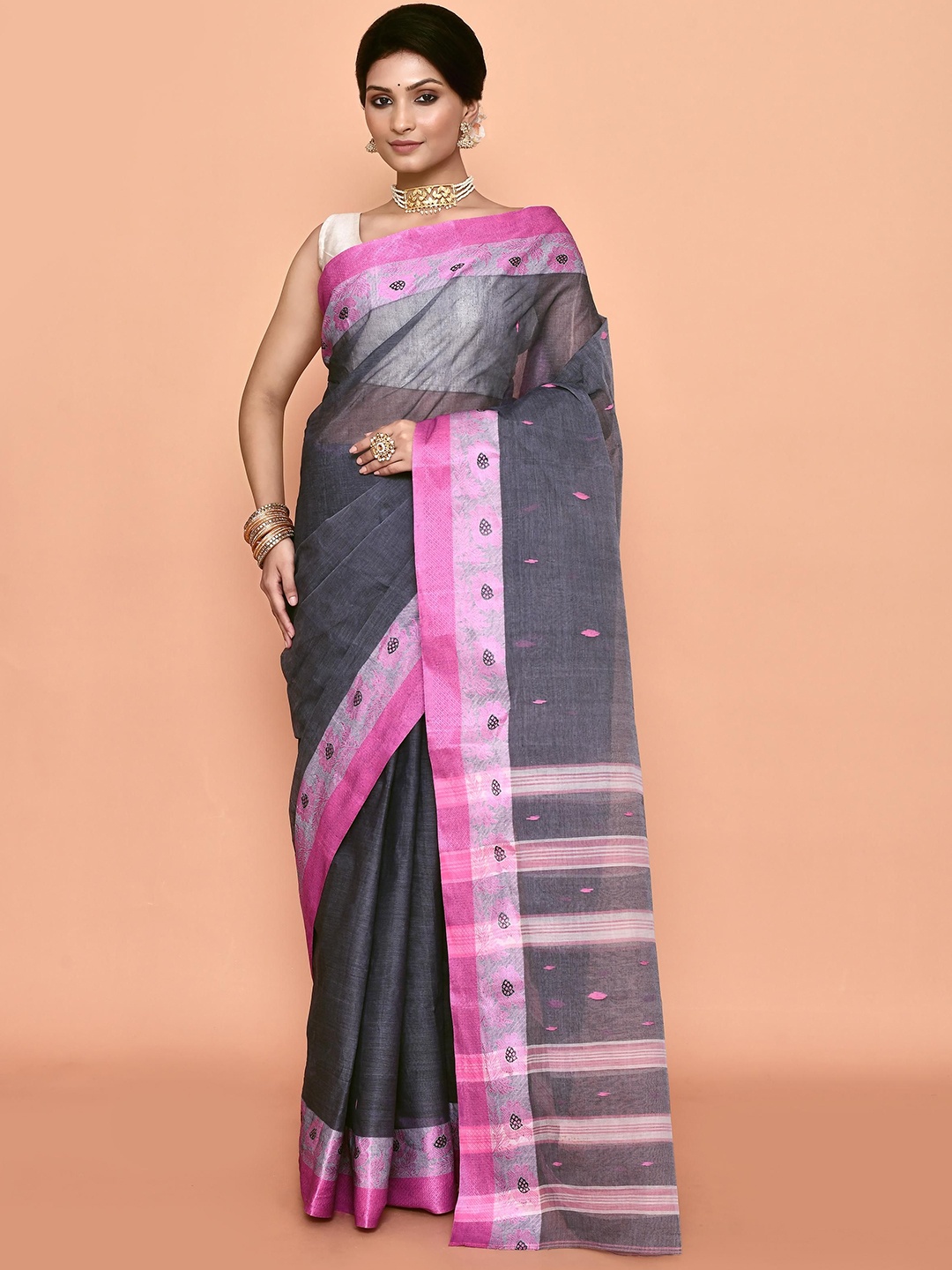 

PUKU Ethnic Motifs Patchwork Pure Cotton Taant Saree, Grey