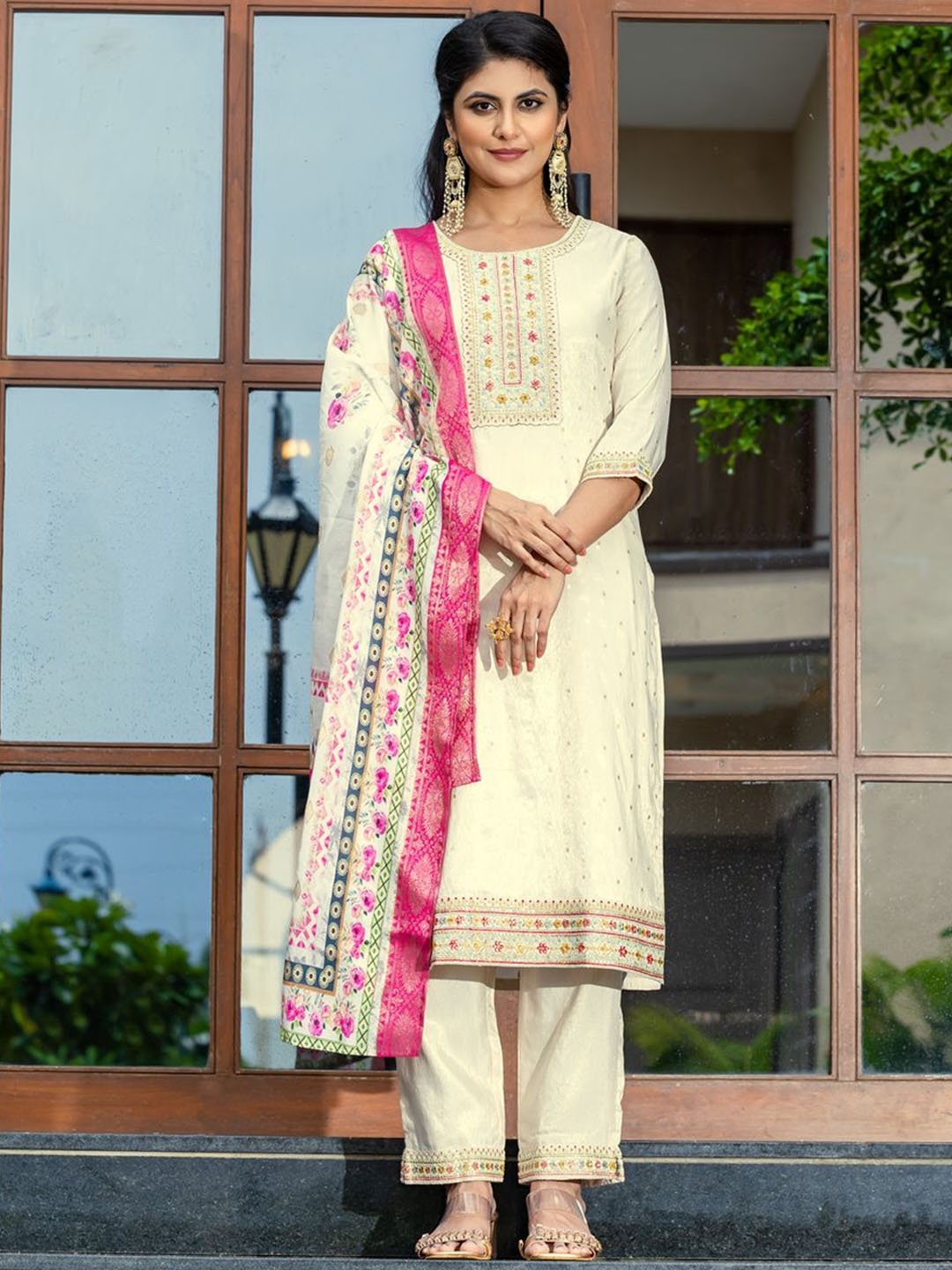 

KALINI Ethnic Motifs Embroidered Kurta With Trousers & Dupatta, Off white