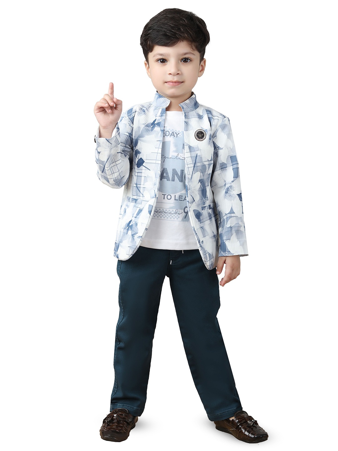 

BAESD Boys Printed Mandarin Collar Blazer with Trouser & T-Shirt 3-Piece Suit, Blue