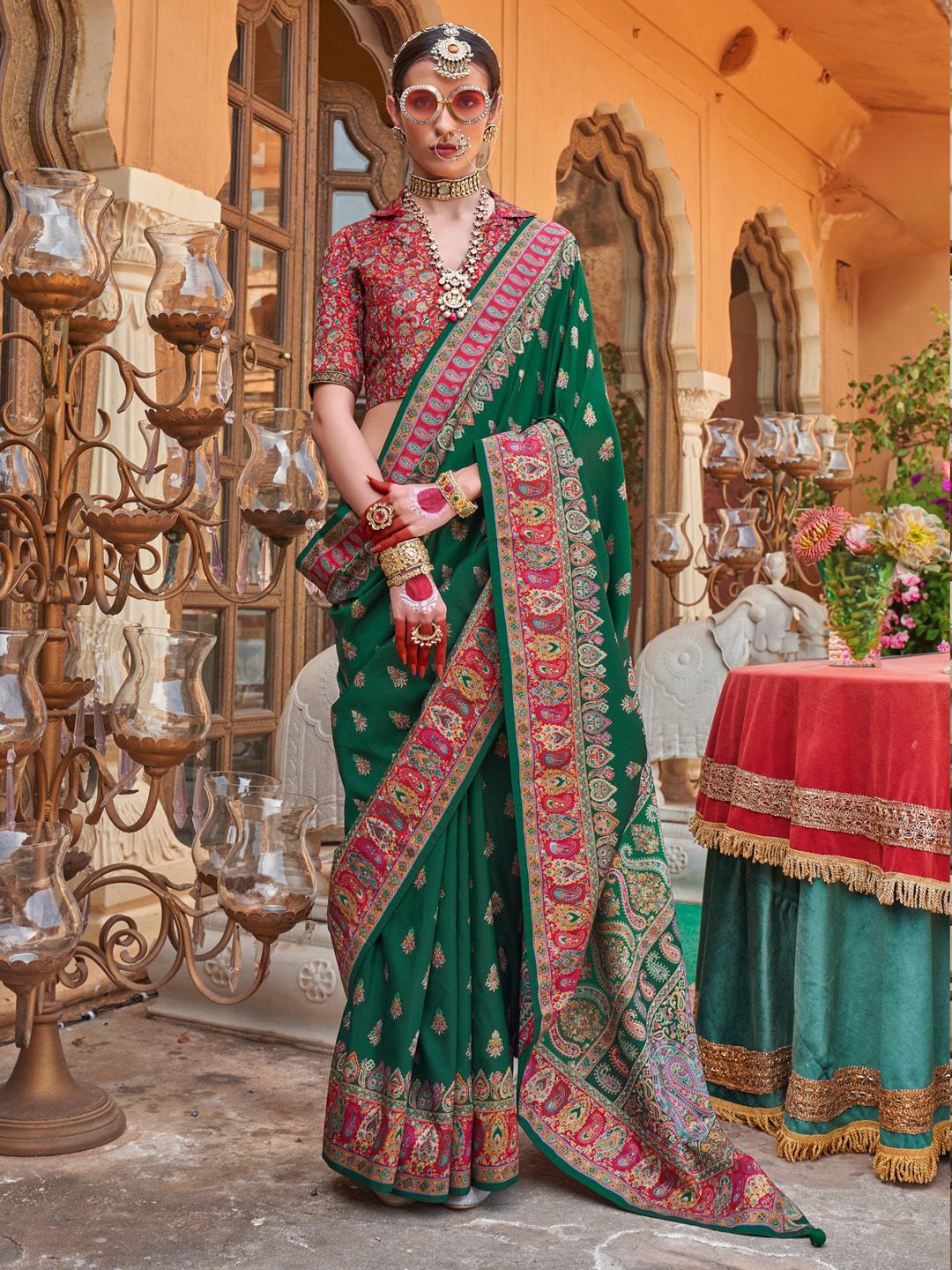 

Anouk Ethnic Motifs Silk Blend Kanjeevaram Saree, Green