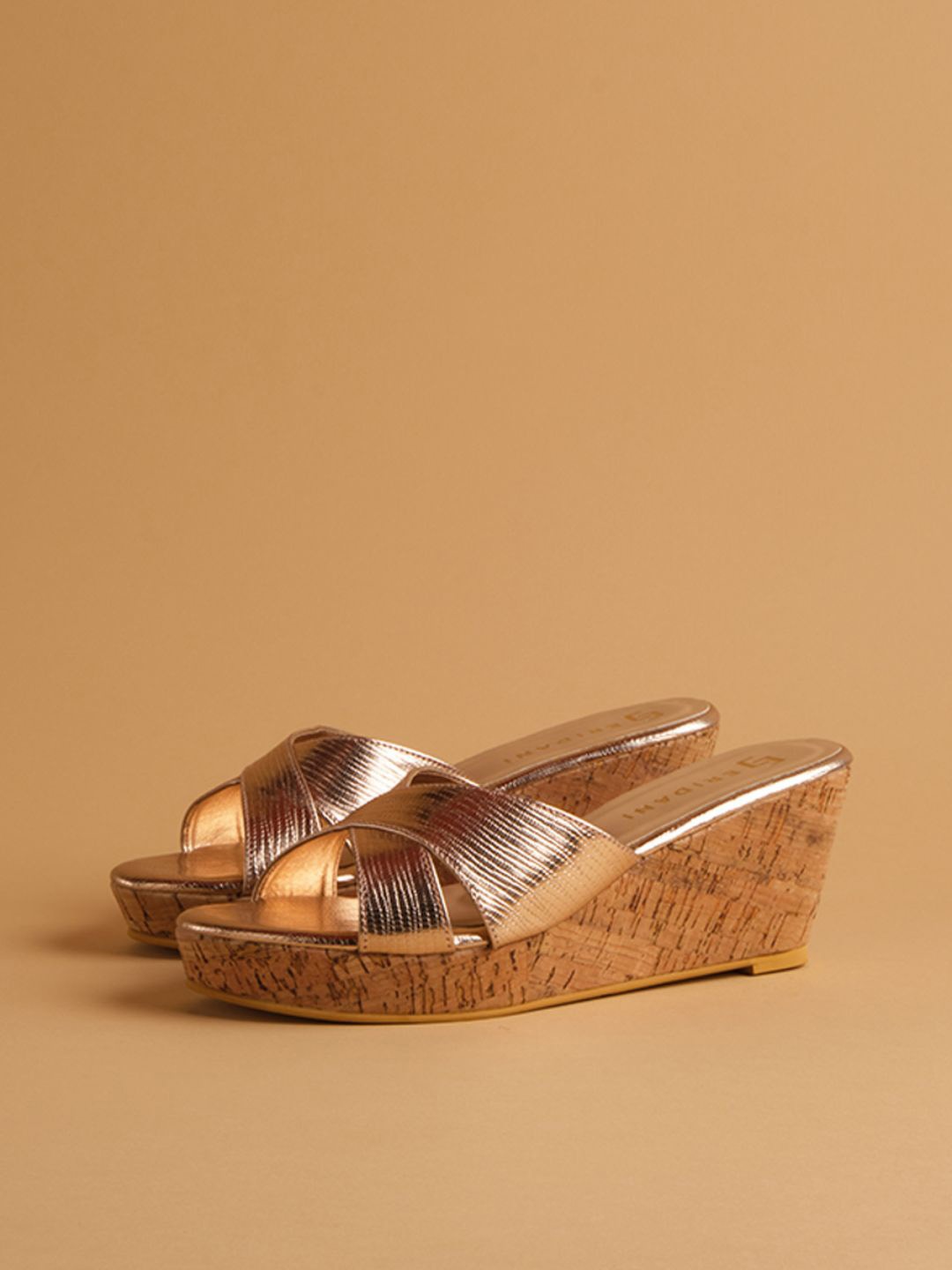 

ERIDANI Acacia Criss-Cross Strap Wedges, Rose gold
