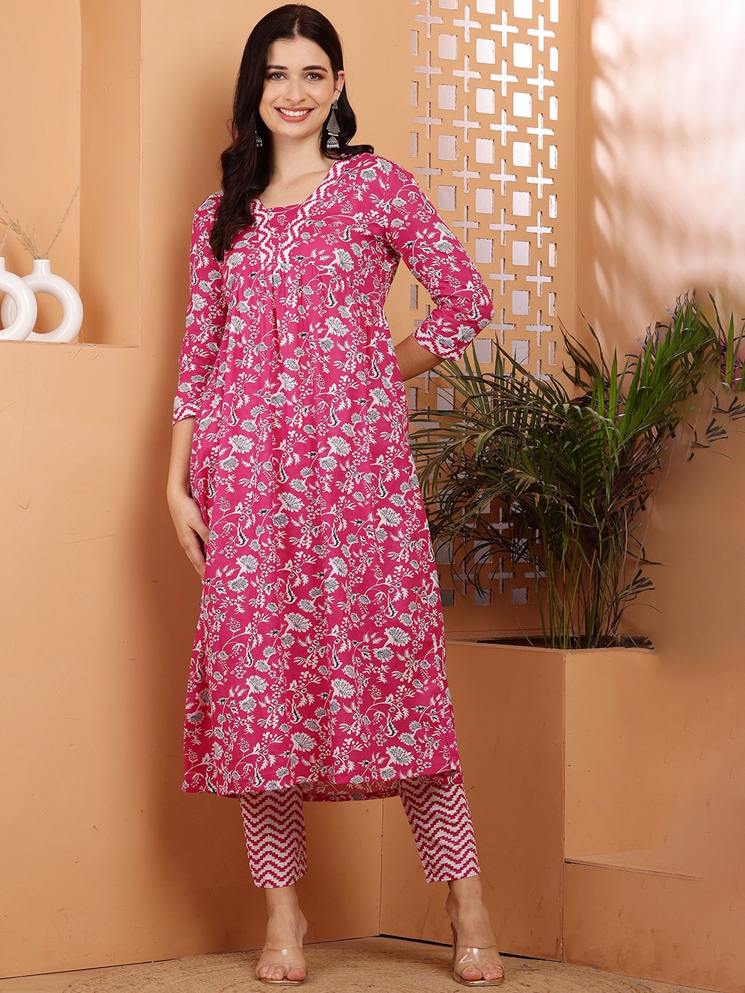 

RIG-TIE Printed Pure Cotton Tunic & Trouser Co-Ords, Magenta