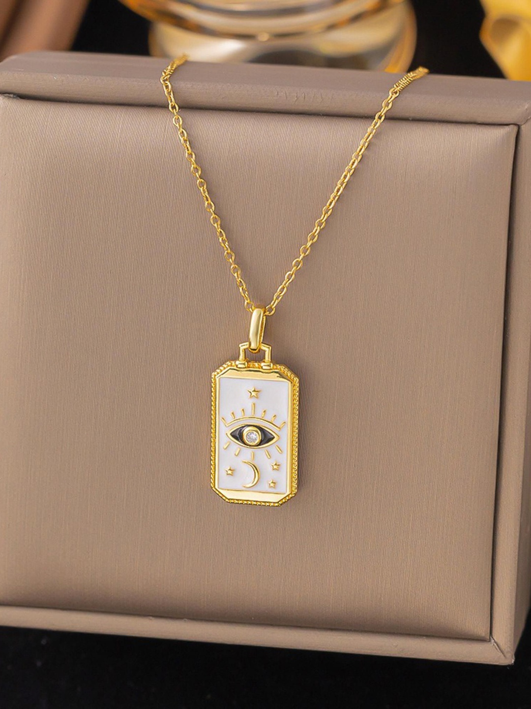 

MYKI Gold-Plated Dishy Stainless Steel Quirky Pendant With Chain