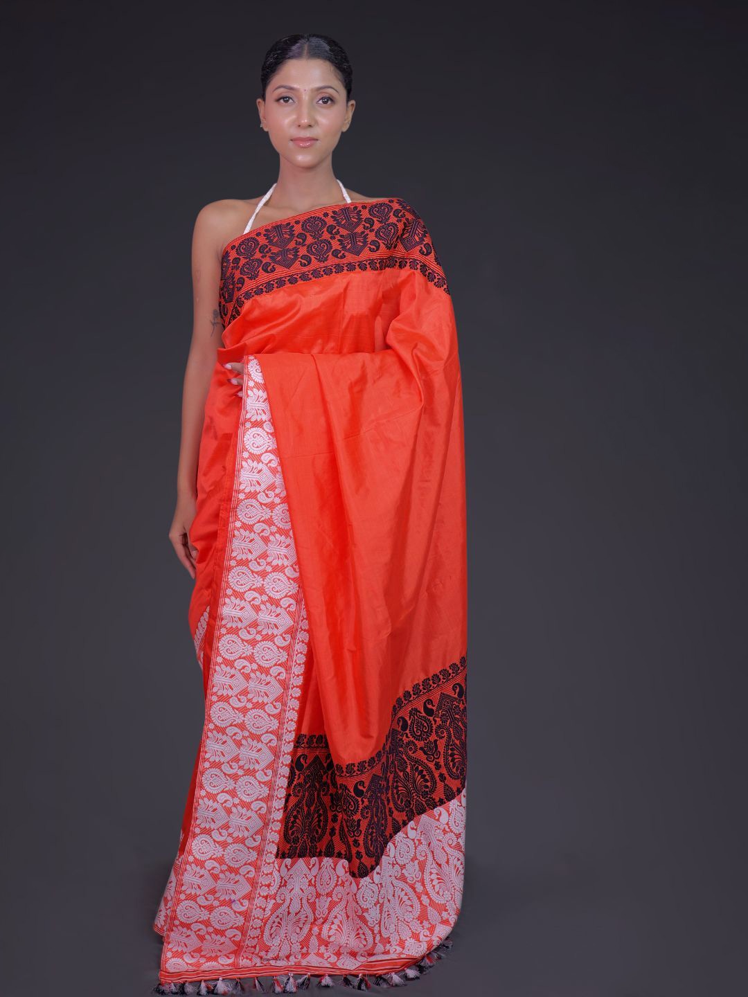

Mayuri Silk Ethnic Motifs Embroidered Pure Silk Saree, Orange