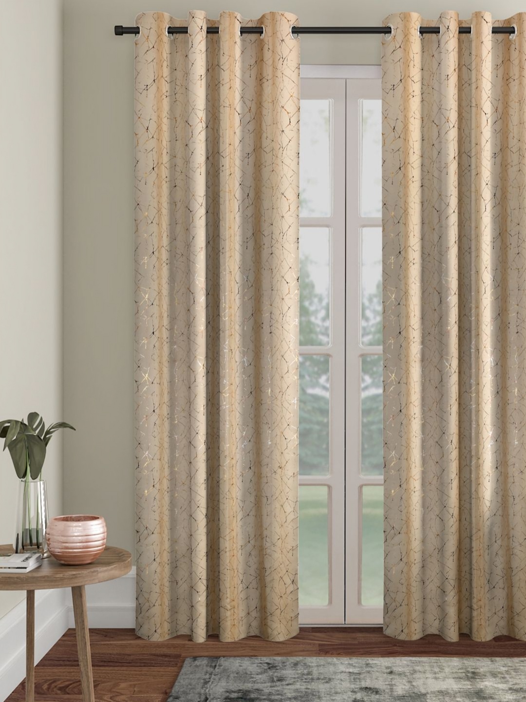 

SOKNACK Beige & Gold-Toned Geometric Printed Eyelet Long Door Curtain