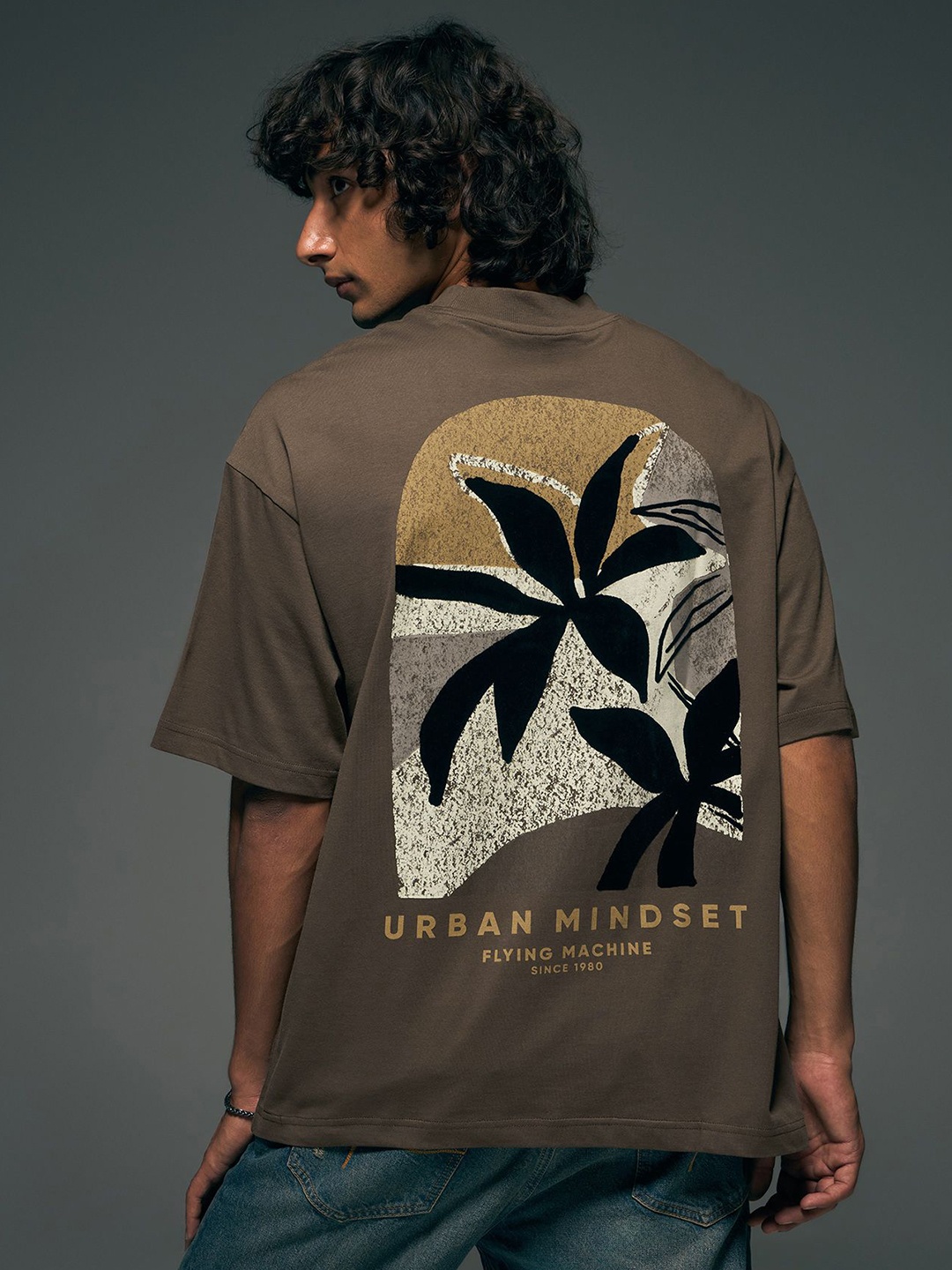 

Flying Machine Tropical Printed Drop-Shoulder Sleeves Pure Cotton Oversized T-shirt, Brown