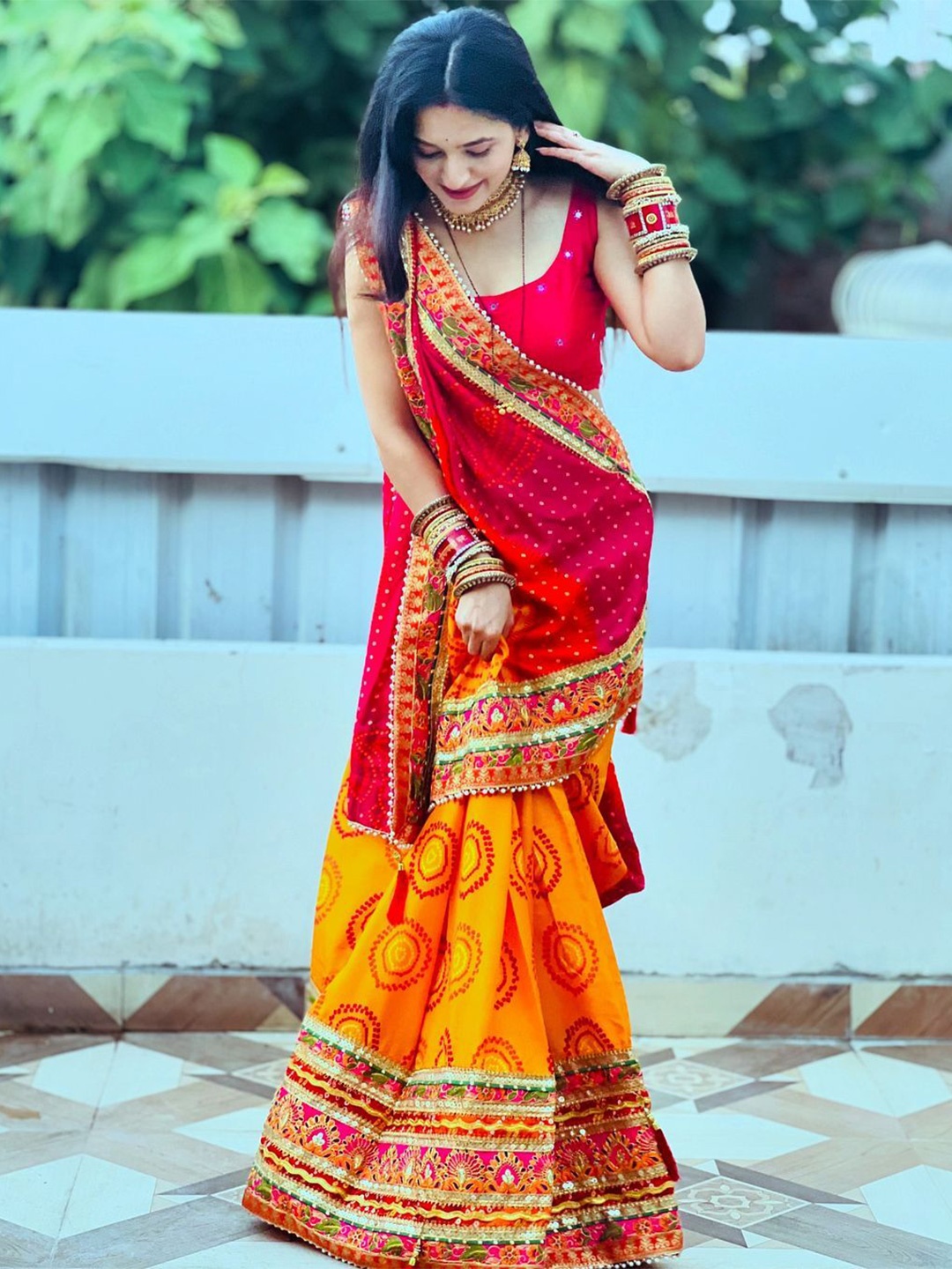 

KALINI Bandhani Embroidered Pure Chiffon Bandhani Saree, Pink