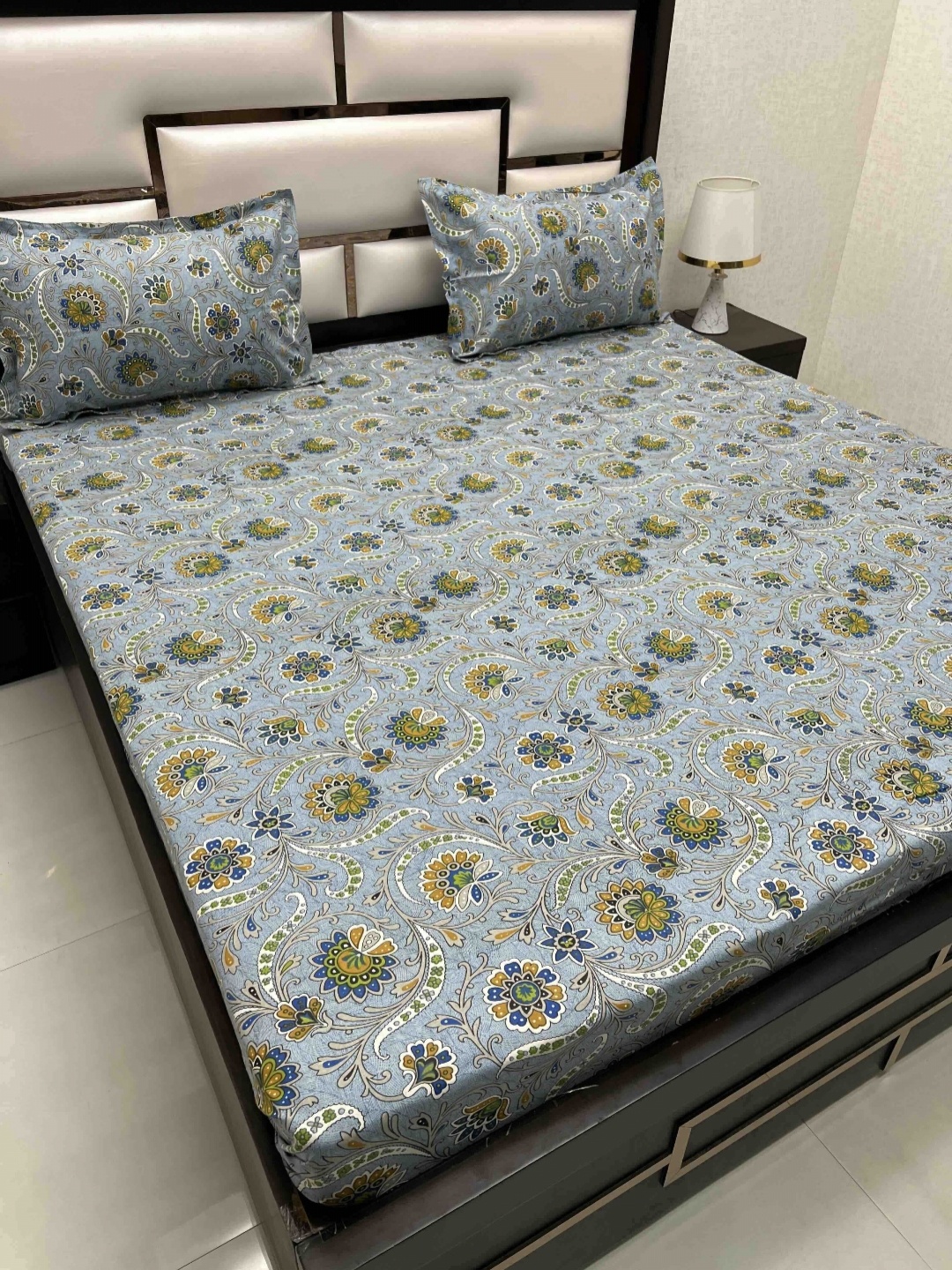 

Pure Decor Cotton Queen Size Double Bed Bedsheet With 2 Pillow Covers 2.28 m x 2.54 m, Blue