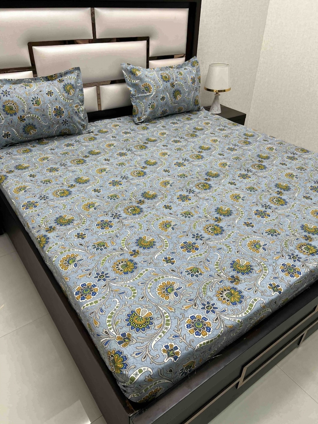 

Pure Decor Cotton Queen Size Double Bed Bedsheet With 2 Pillow Covers 2.28 m x 2.54 m, Blue