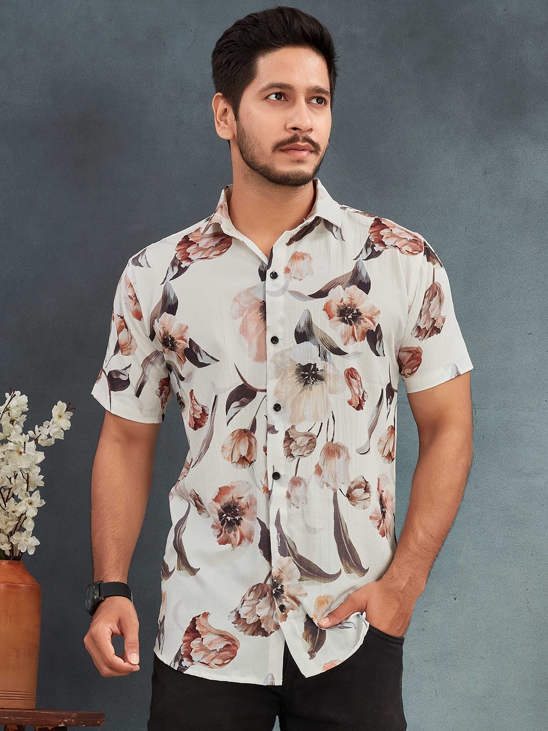 

Urban Buccachi Men Comfort Floral Opaque Printed Casual Shirt, White