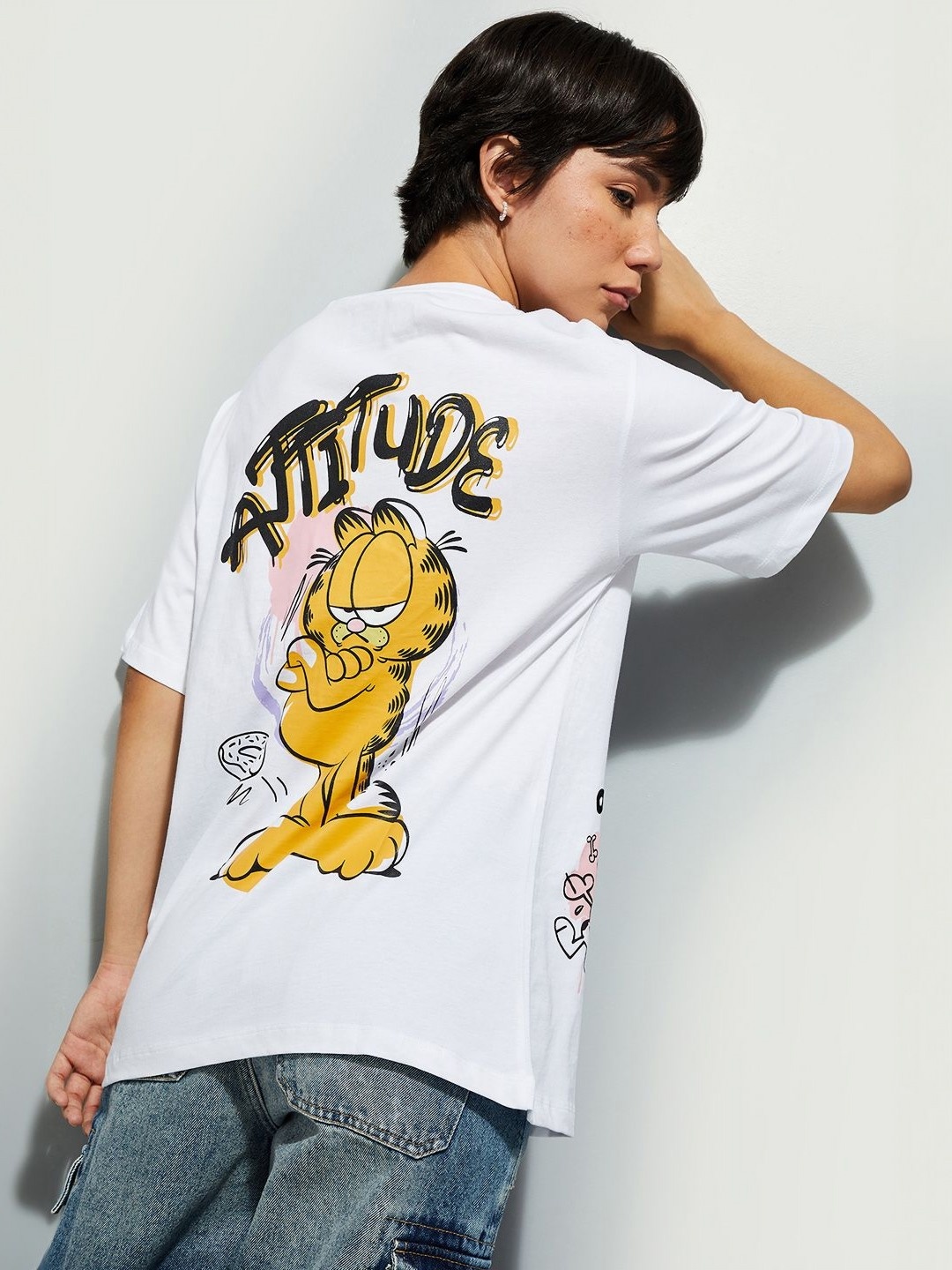 

MAX URB_N Women Garfield Print Boxy T-shirt, White