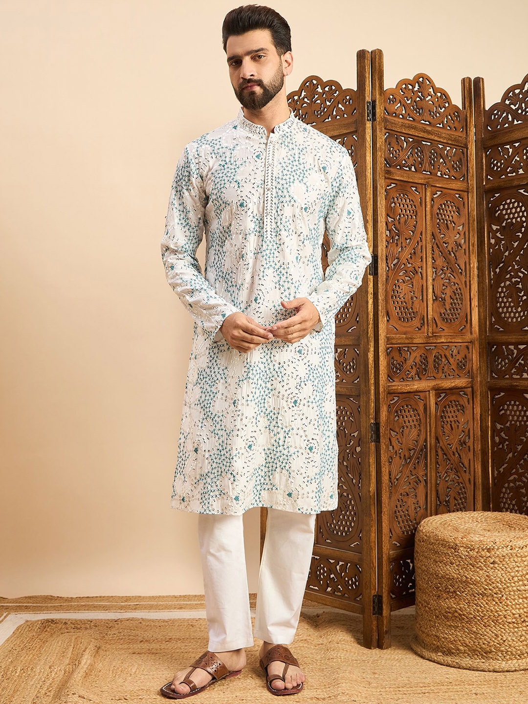 

House of Pataudi Embroidered Straight Kurta, White