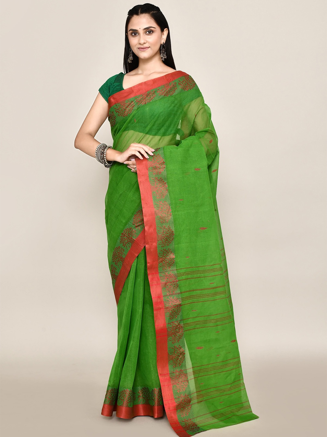 

PUKU Woven Design Pure Cotton Taant Saree, Green