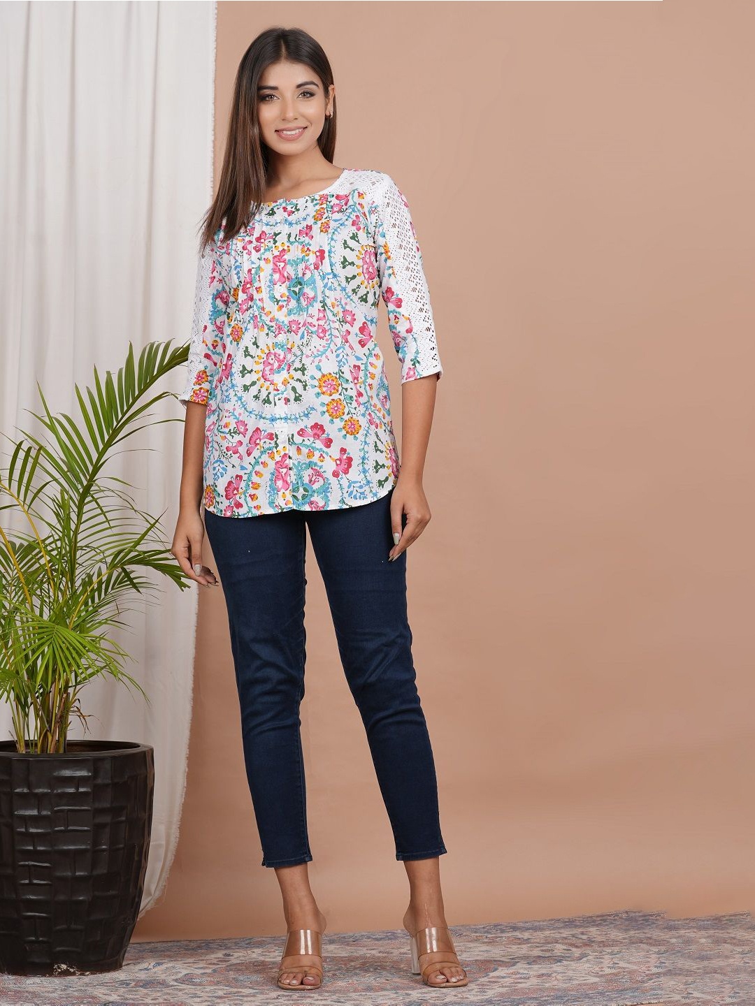 

CRENOL THREADS Floral Print Cotton Top, White