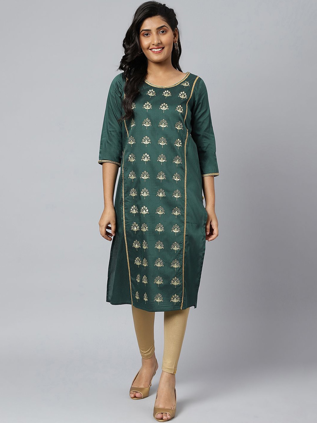 

AURELIA Women Geometric Thread Work Kurta, Green