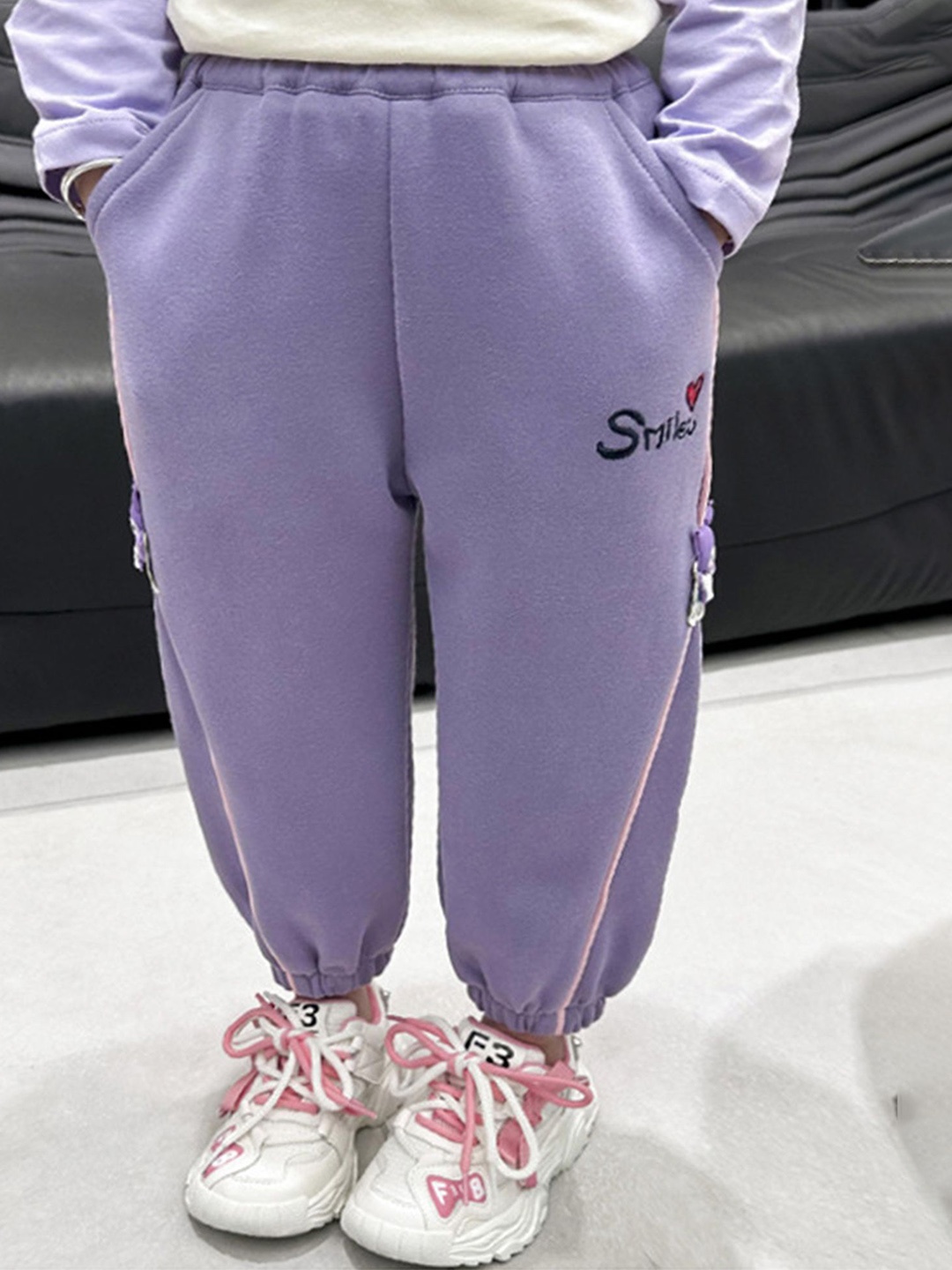 

LULU & SKY Girls Tapered Fit High-Rise Joggers Trousers, Purple
