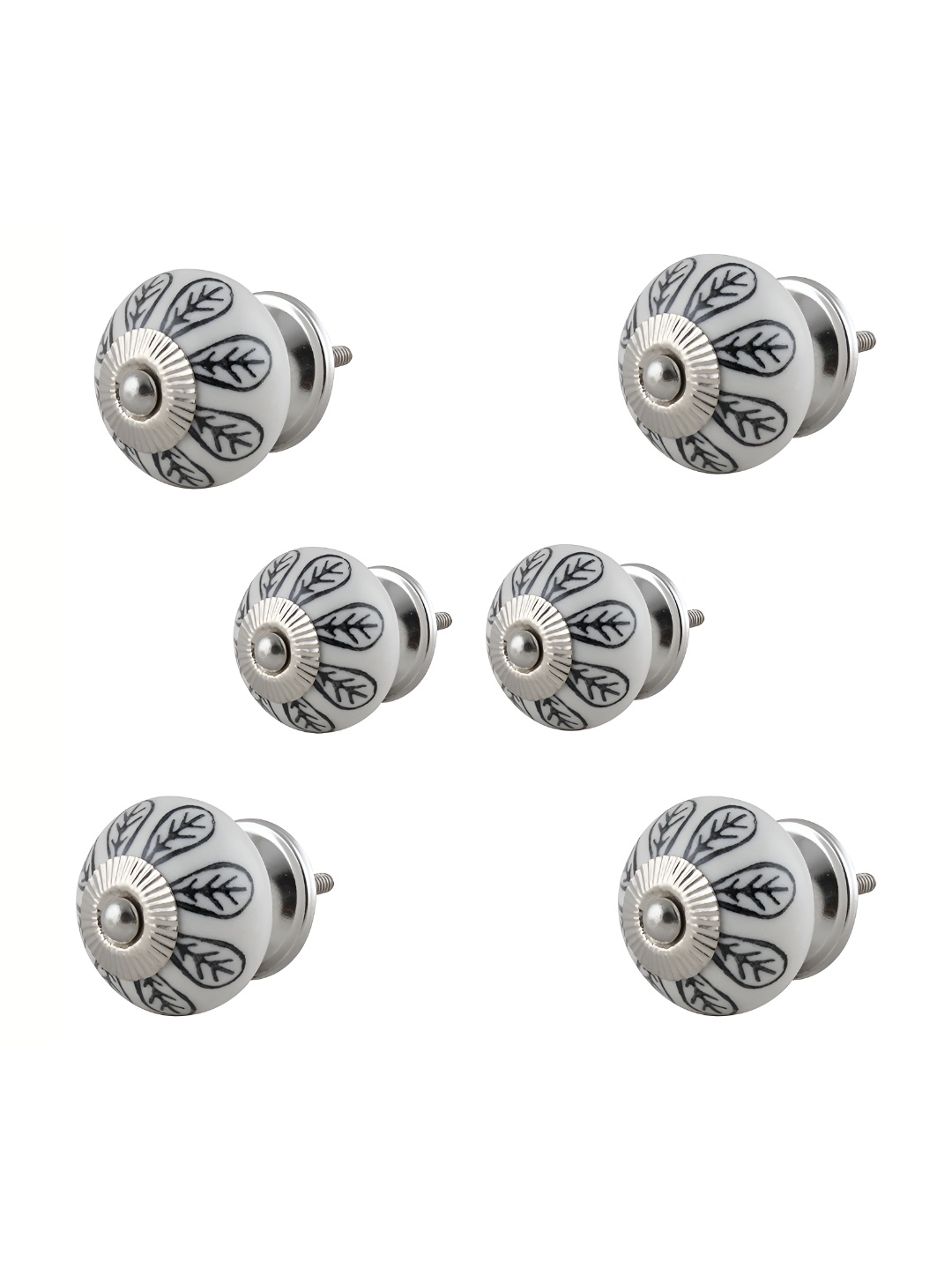 

Indianshelf White & Black 6 Pieces Printed Ceramic Knobs