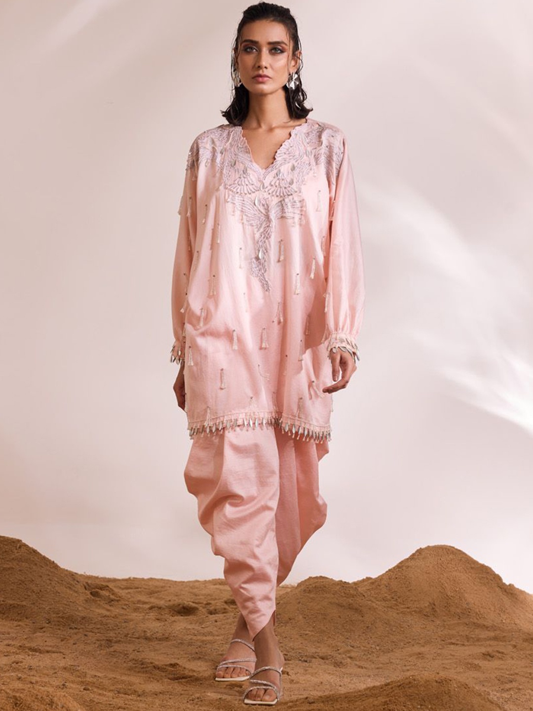 

DIVYA AGGARWAL V-Neck Embroidered Chanderi Silk Tunic with Dhoti Pant, Pink