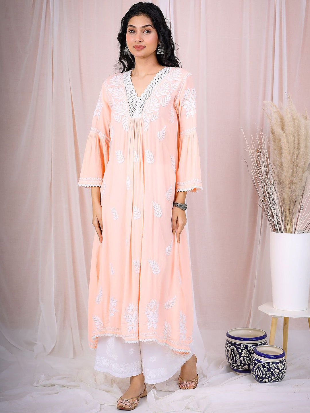 

The Chikan Label Floral Embroidered V-Neck Regular Chikankari Modal Straight Kurta, Peach