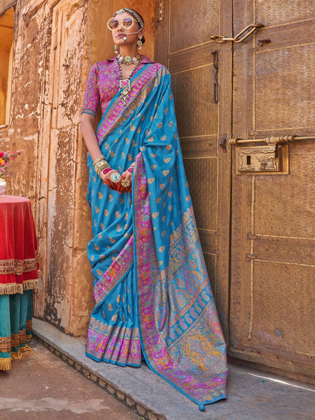 

Anouk Ethnic Motifs Silk Blend Kanjeevaram Saree, Blue