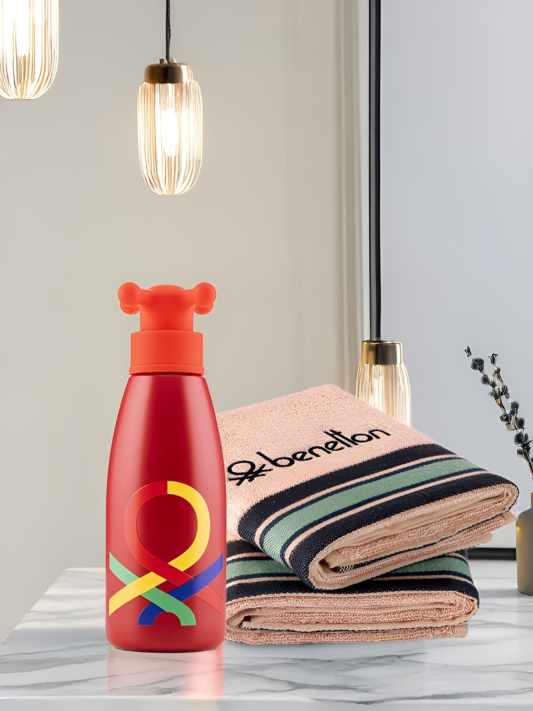 

United Colors of Benetton Set Of 3 Red & Beige Towel With Flask Home Gift Sets