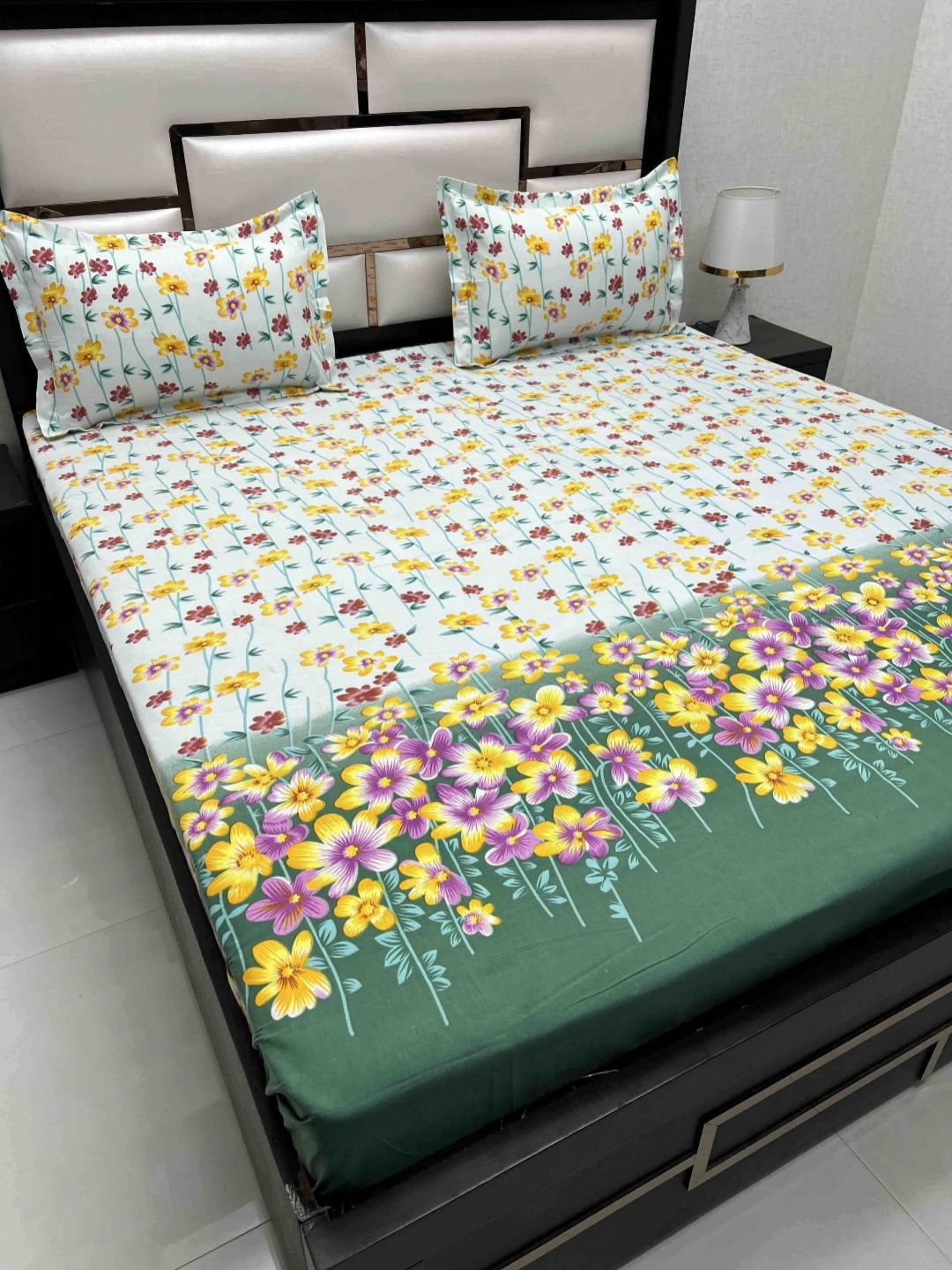 

Pure Decor Queen Size Double Bed Bedsheet With 2 Pillow Covers 2.28m X 2.54m, White