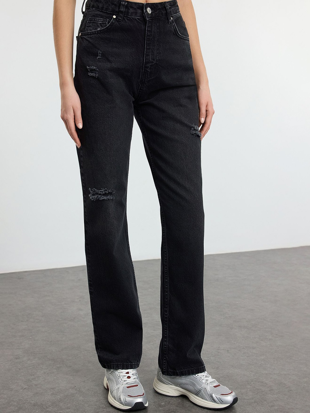 

Trendyol Women Slash Knee Jeans, Na