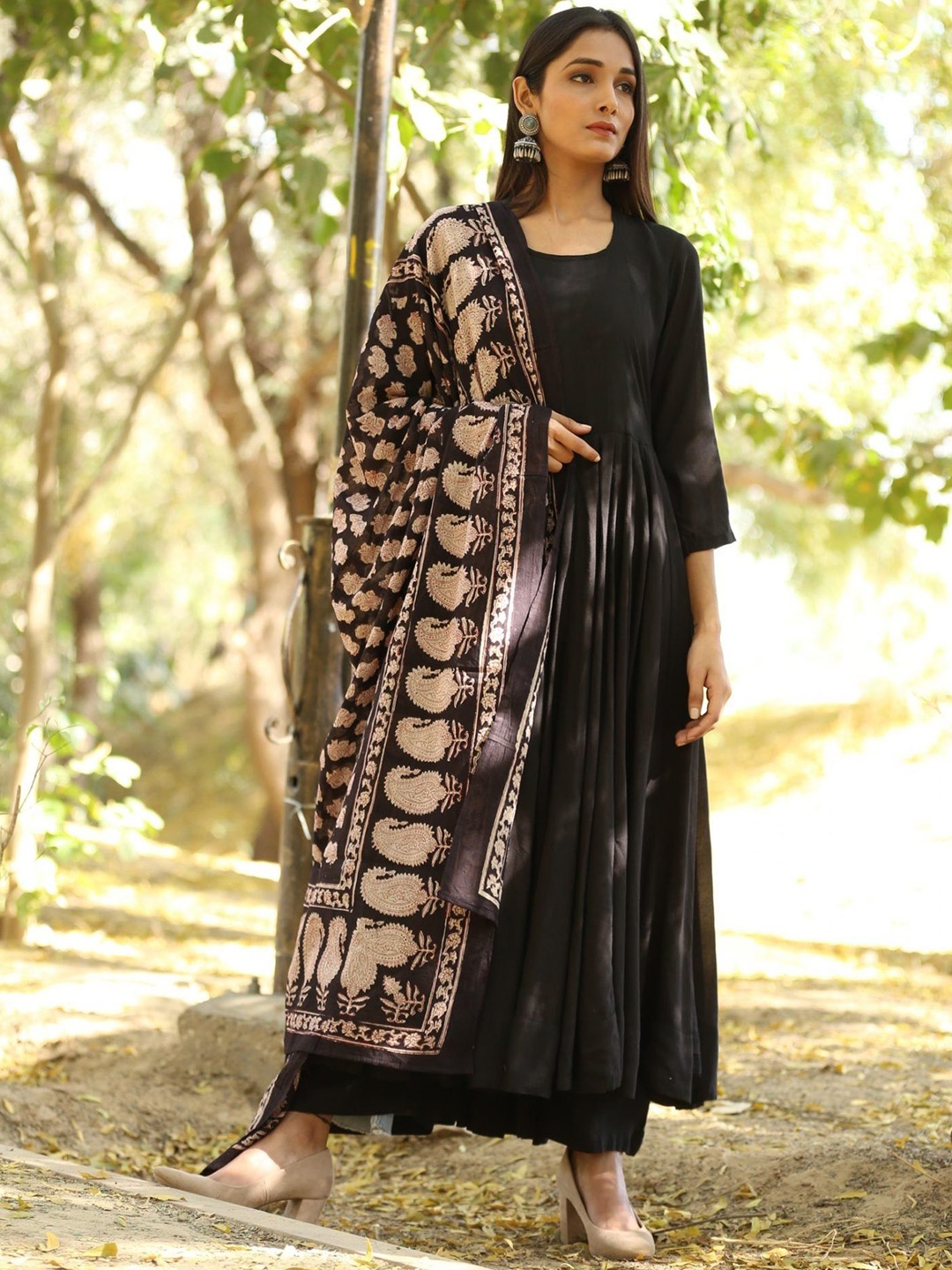 

ROZANAJAIPUR Women Empire Pure Cotton Kurta with Palazzos & With Dupatta, Black