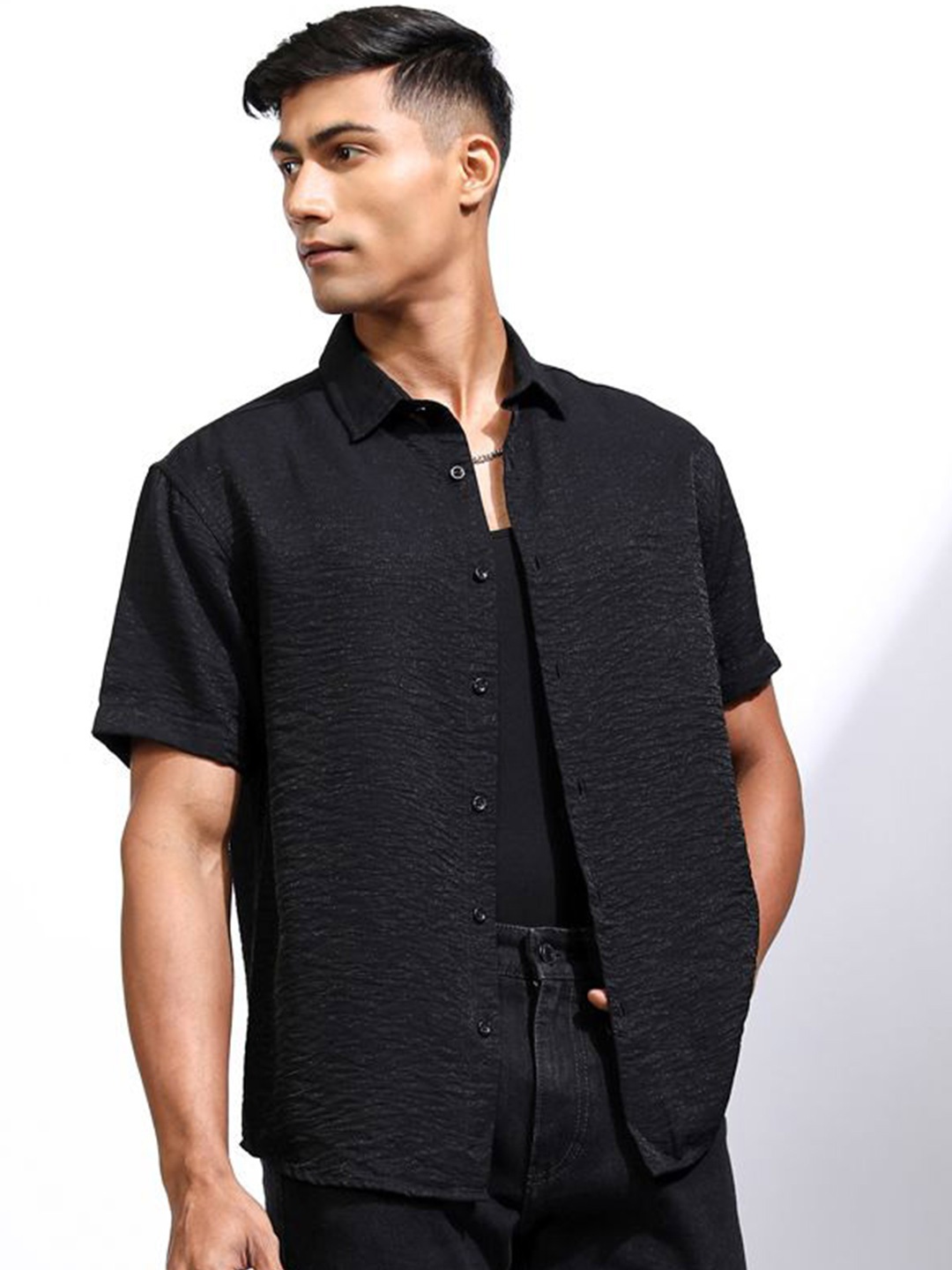 

LOCOMOTIVE Premium Men Textured Solid Relaxed Shirt, Black