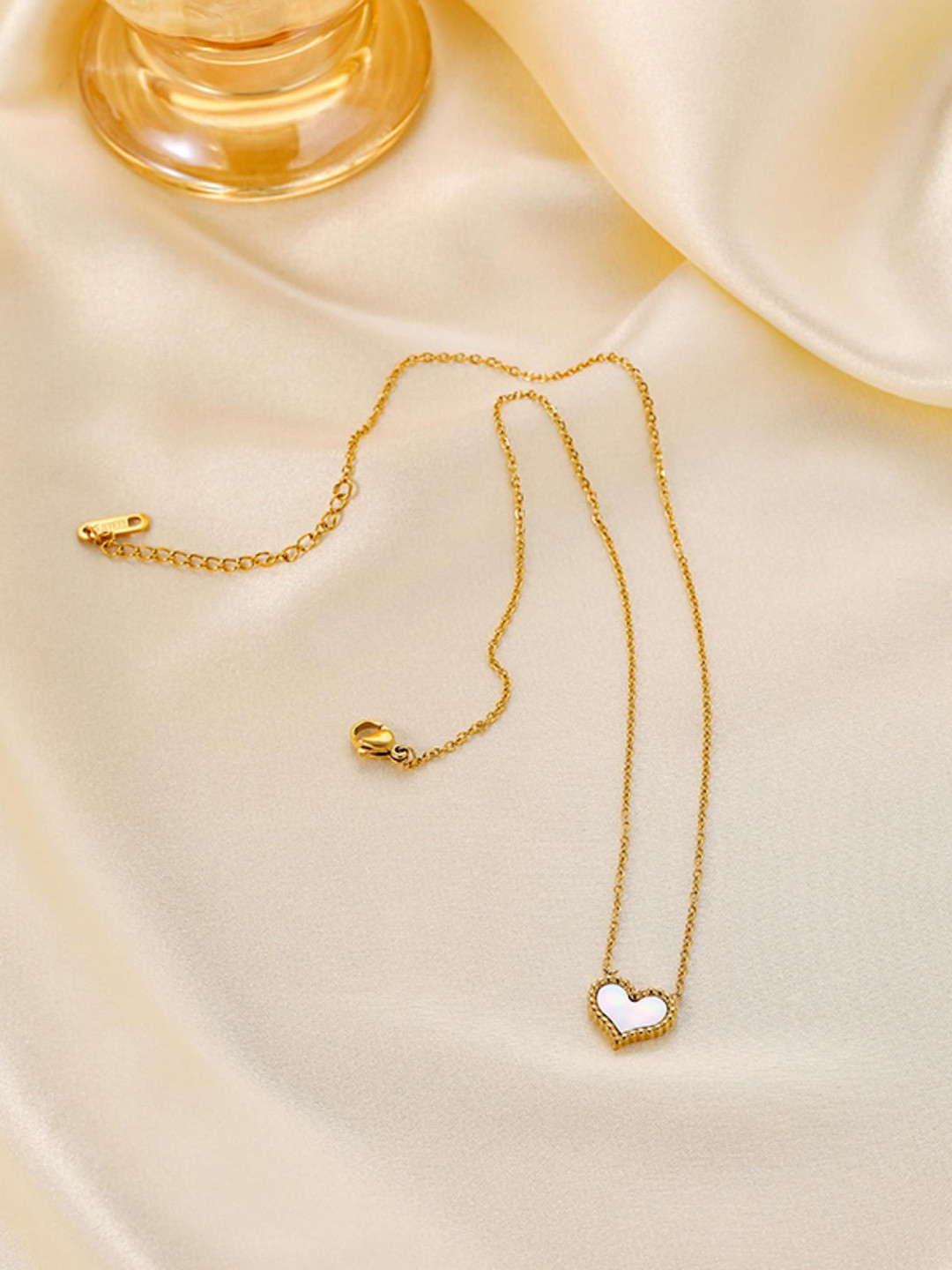 

MYKI Gold-Plated Quirky Pendants with Chains, White