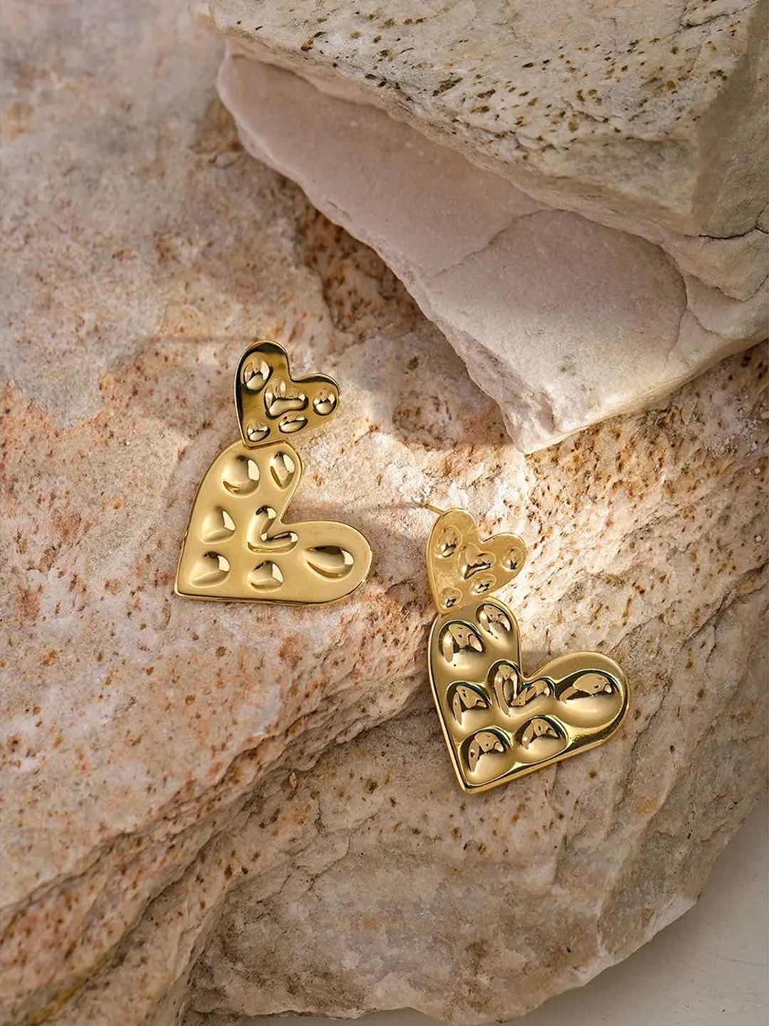 

MEENAZ Gold-Plated Contemporary Studs Earrings
